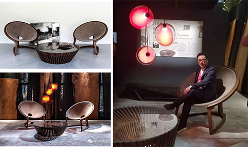 梁志天首次與意大利著名家具品牌 RIVA 1920 聯(lián)手合作，推出“Yin& Yang”系列 （譯：陰陽(yáng)），靈感來(lái)源于中國(guó)傳統(tǒng)陰陽(yáng)哲學(xué)，將中國(guó)智慧融合于西方的品牌中。.jpg