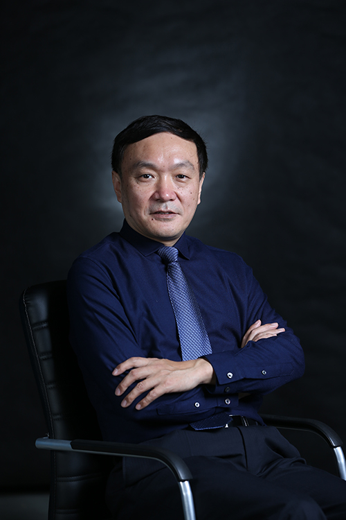 余隋懷.jpg